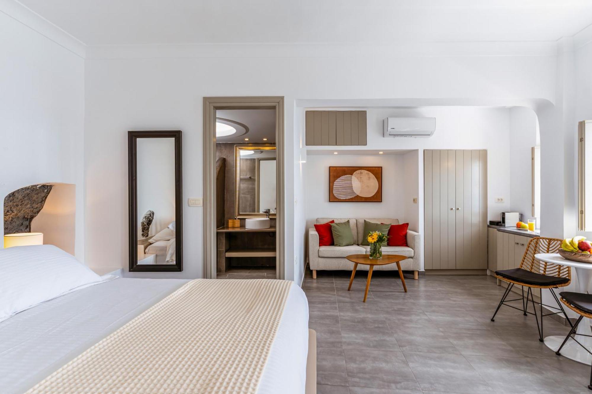 Mardanza Krokos Suites Imerovígli Buitenkant foto