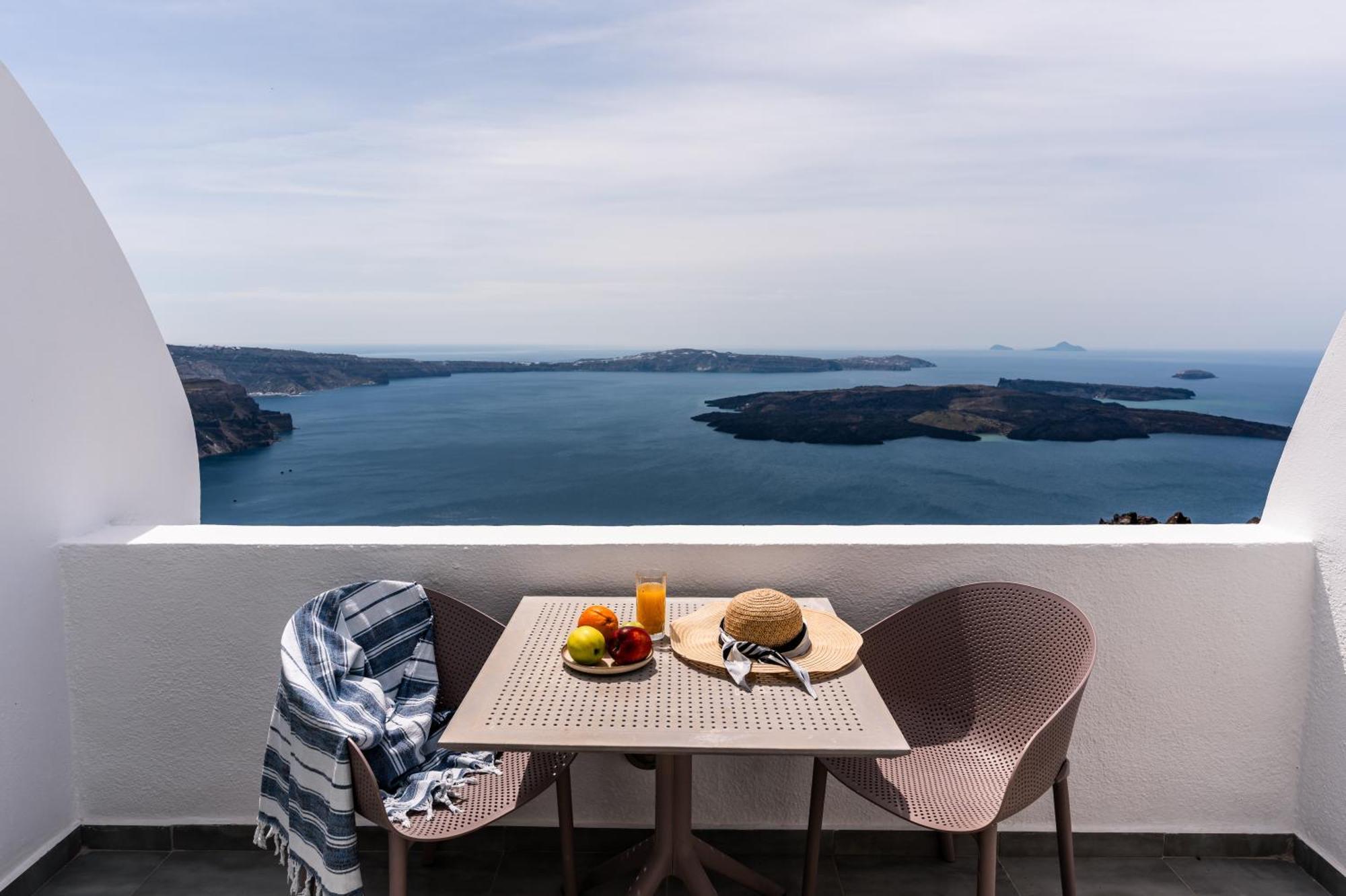 Mardanza Krokos Suites Imerovígli Buitenkant foto