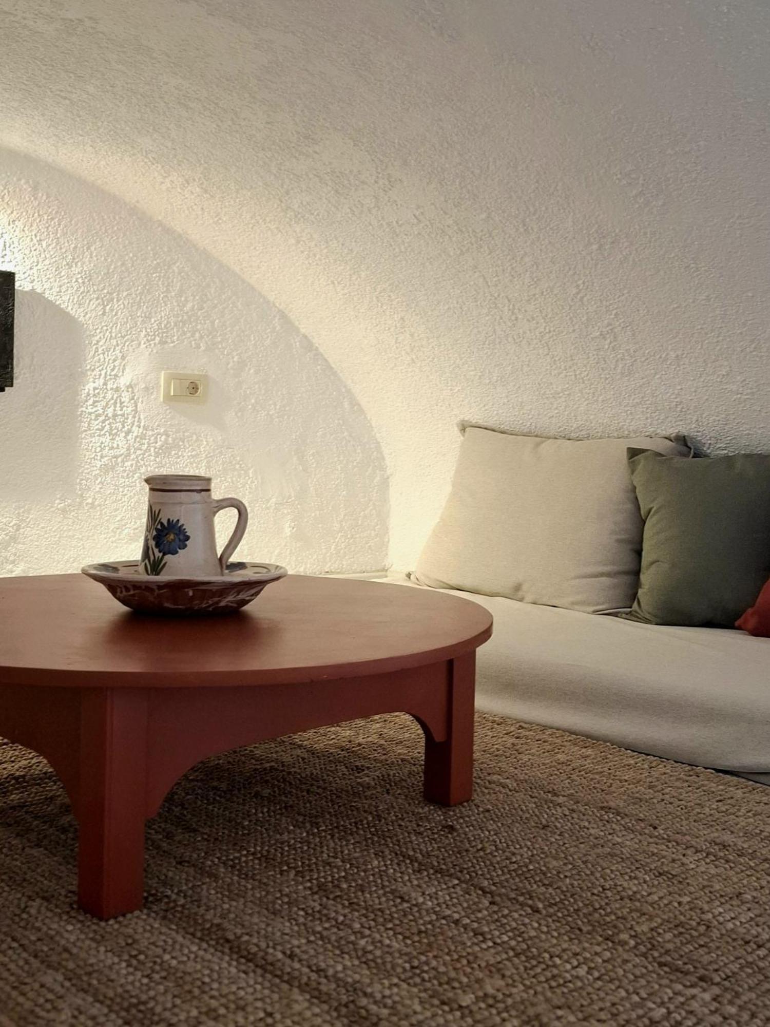 Mardanza Krokos Suites Imerovígli Buitenkant foto
