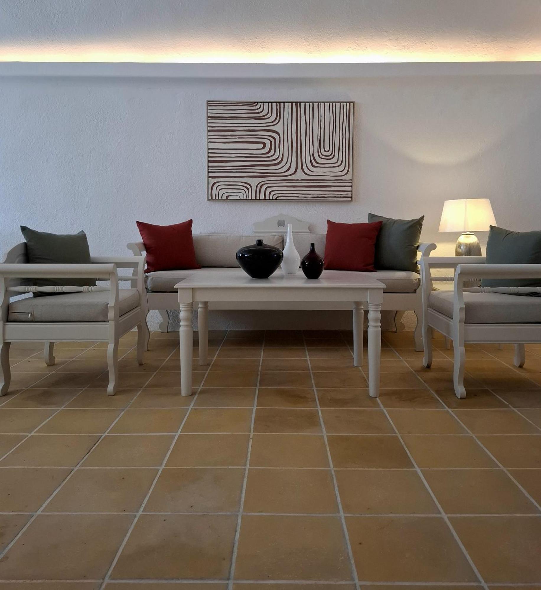 Mardanza Krokos Suites Imerovígli Buitenkant foto