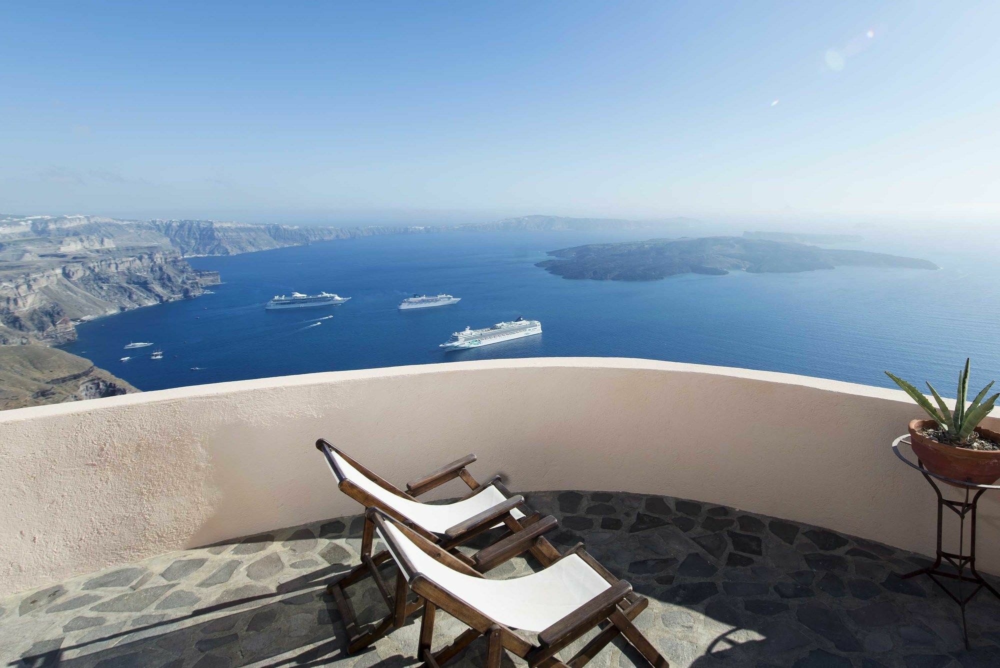 Mardanza Krokos Suites Imerovígli Buitenkant foto