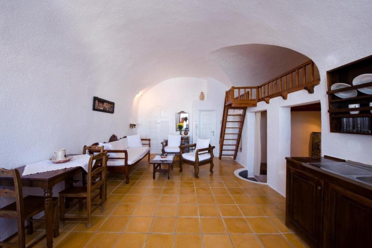 Mardanza Krokos Suites Imerovígli Buitenkant foto